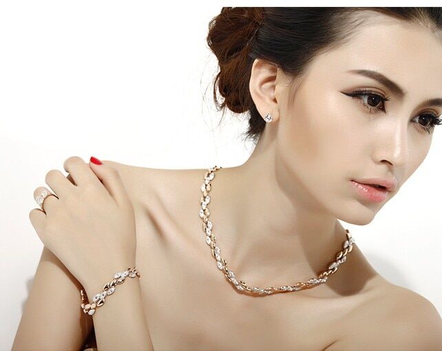 Quality golden plated Wheat Necklace , women party, girl fashion jewelry, rhinestones classic gifts , Sweater chain - Image 4