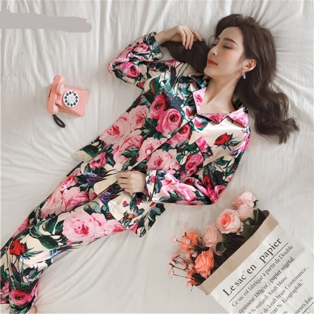 Women Pajamas, Faux Silk Sleepwear, Satin Pajamas Set , Flower Print Long Sleeves 2 Piece Autumn Winter Pajams.