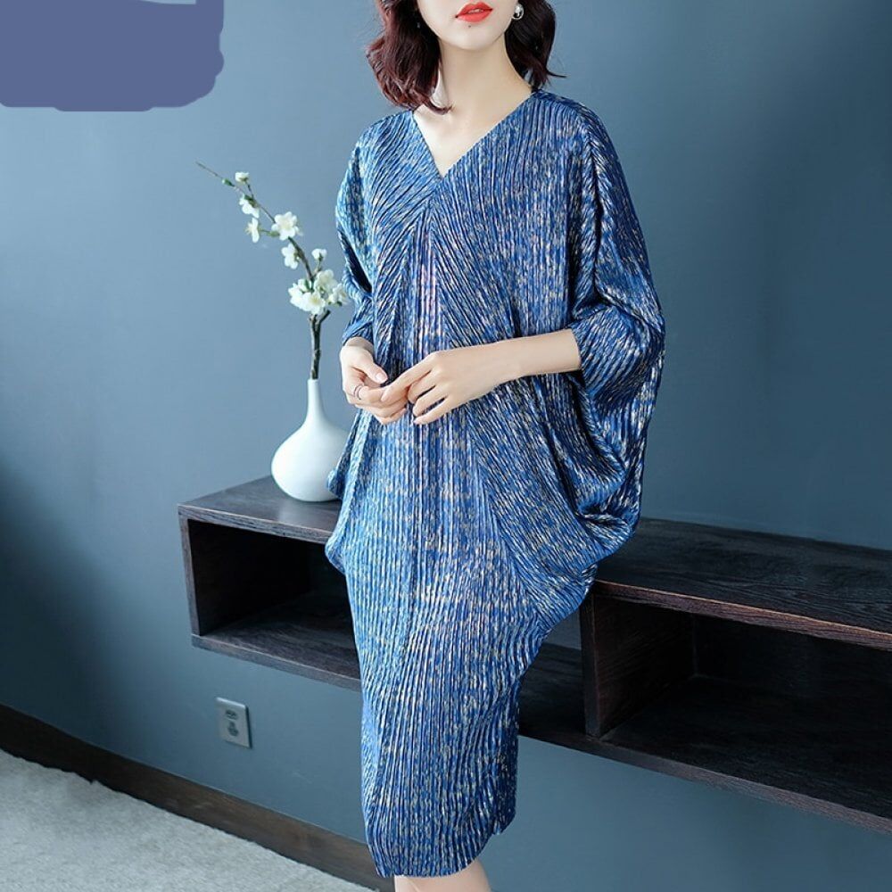 2021 New Women Autumn Loose Dress, Pleated Short Batwing ,Sleeve V Neck ,Mid Calf ,Length Large Size #NP
